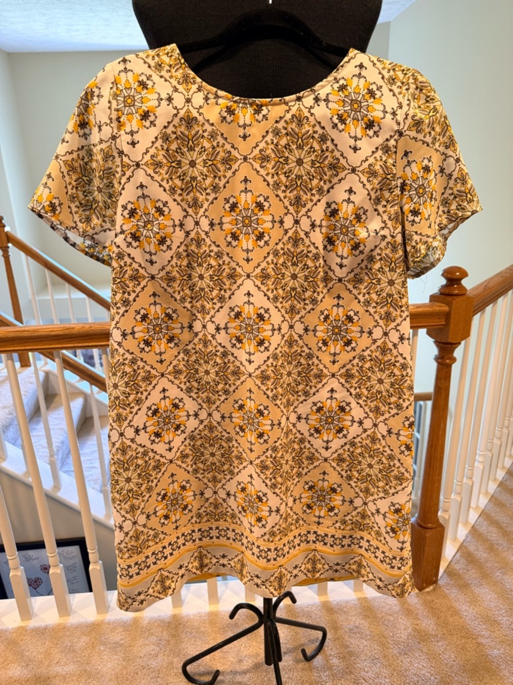 Printed Short Sleeve dress in Cream and Yellow